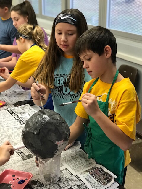 Fifth grade students “explore” our solar system