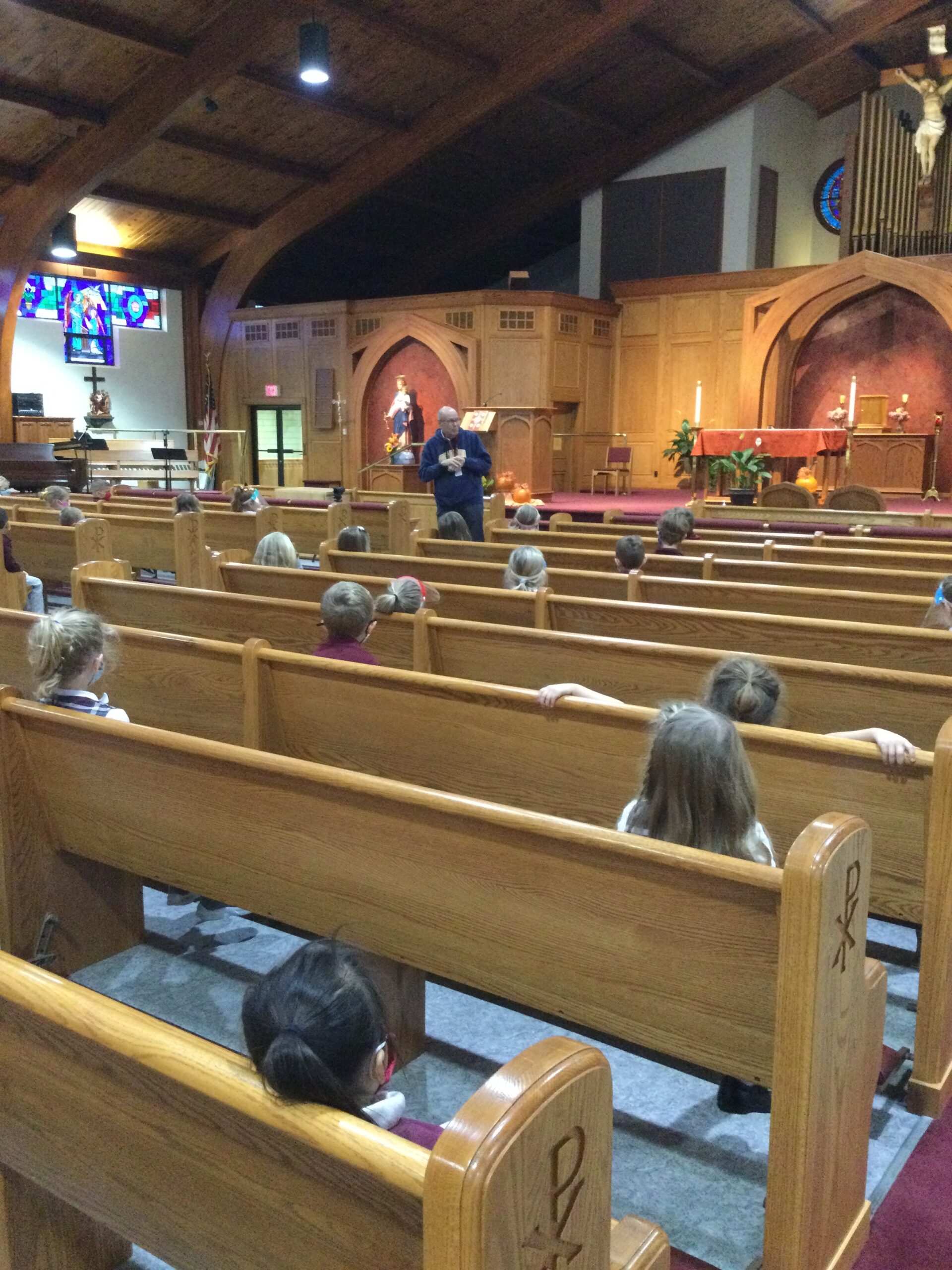 Kindergarten celebrates Mass | Elk County Catholic School System