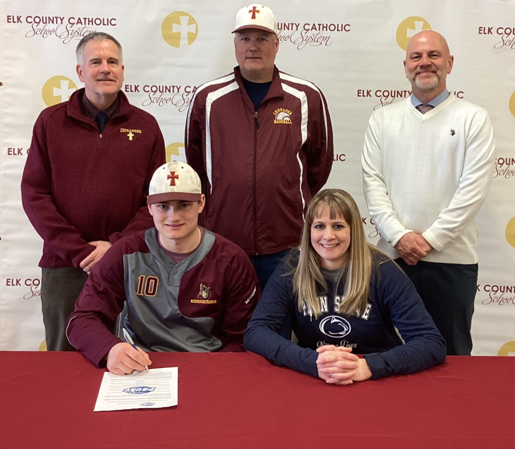 Micale & Tettis Sign Letters of Intent | Elk County Catholic School System