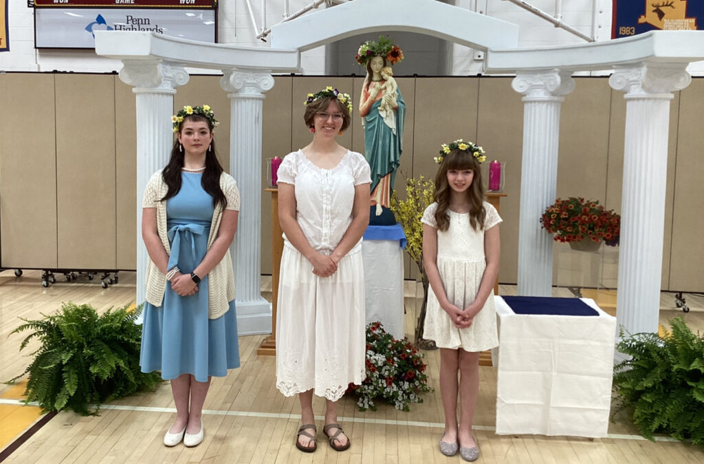 ECC May Crowning Ceremony