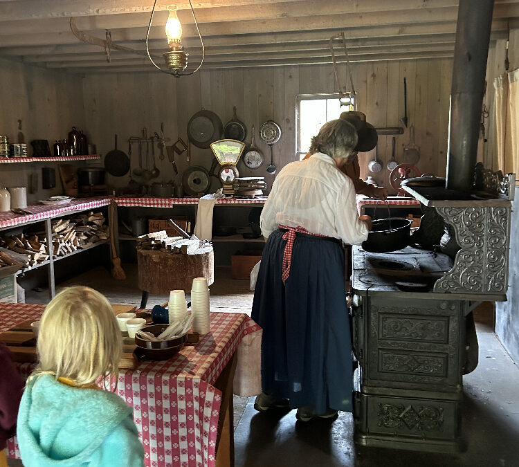 First Grade Visits PA Lumber Museum