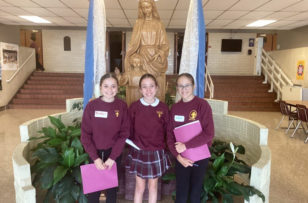 Fifth Grade Visits SMCMS