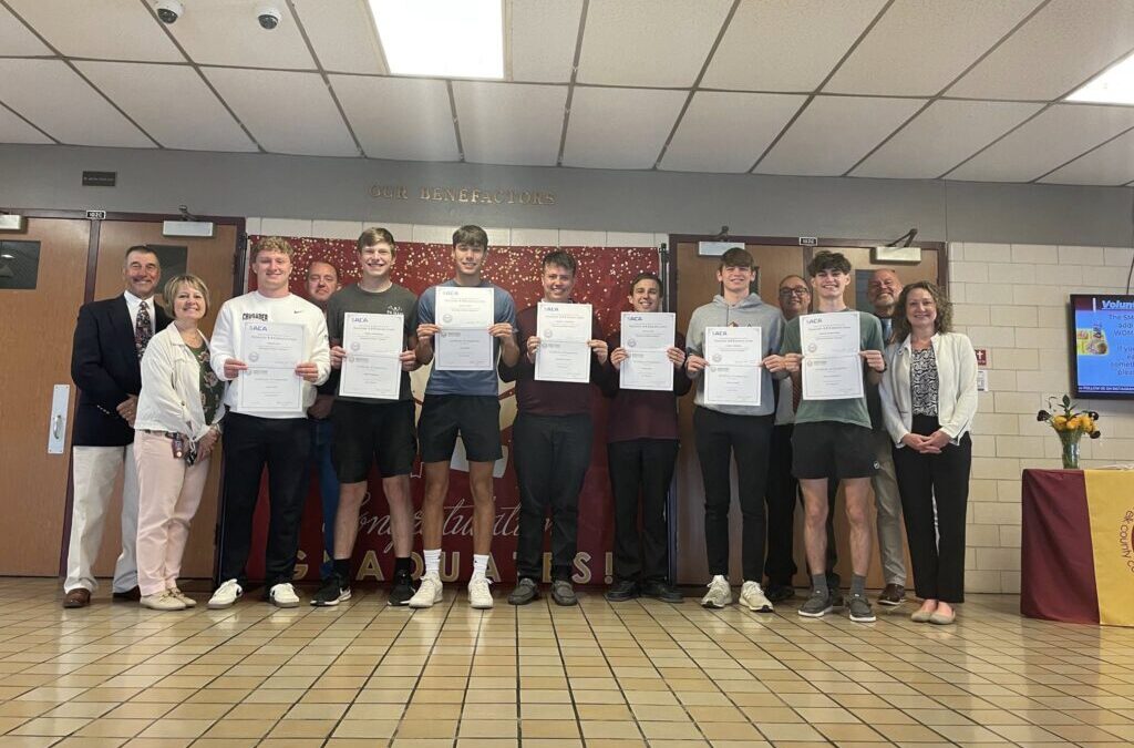 Congratulations M.E.T. Students